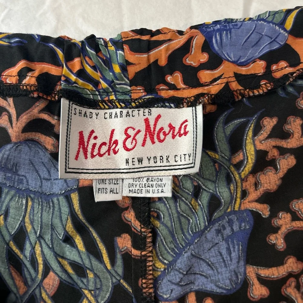 VINTAGE 80s NICK & NORA x SHADY CHARACTER‎ Jelly Fish Print Shorts OSFM RARE